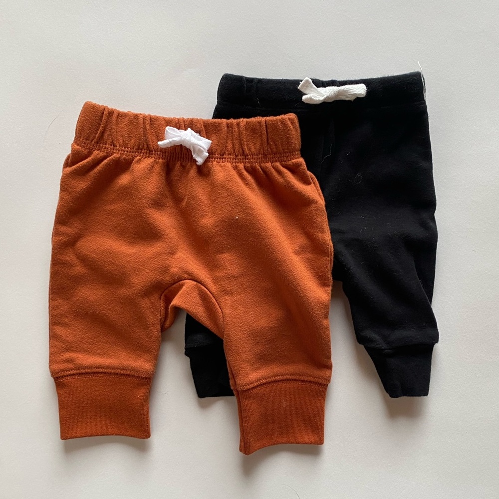 Bundle of two pants